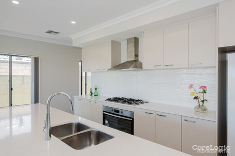 Property photo of 72 Murray Waters Boulevard South Yunderup WA 6208