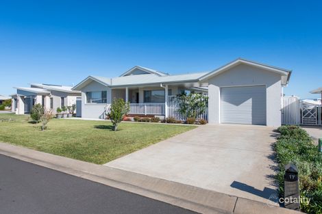 Property photo of 17 Rivertop Crescent Junction Hill NSW 2460
