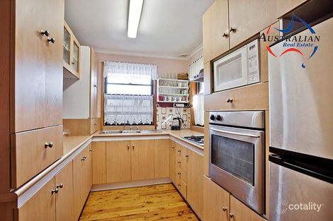 Property photo of 6 Pyramus Place St Clair NSW 2759