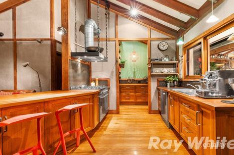 Property photo of 5 Suzanne Court Briar Hill VIC 3088