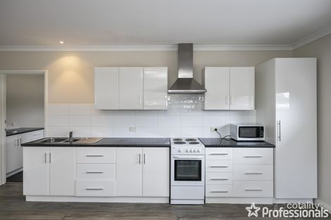 Property photo of 19A The Elbow Swan View WA 6056