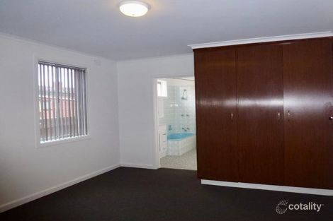 Property photo of 2/117 Rushall Crescent Fitzroy North VIC 3068