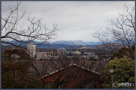 Property photo of 35 Glasgow Street Hughes ACT 2605