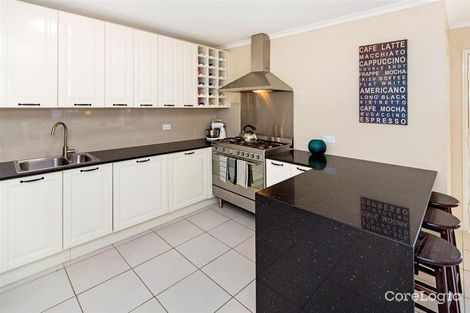 Property photo of 3 Pentland Court Helensvale QLD 4212