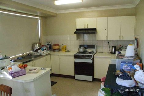 Property photo of 11 Yindi Place Doonside NSW 2767