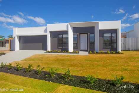 Property photo of 24 Fannon Court Pimpama QLD 4209