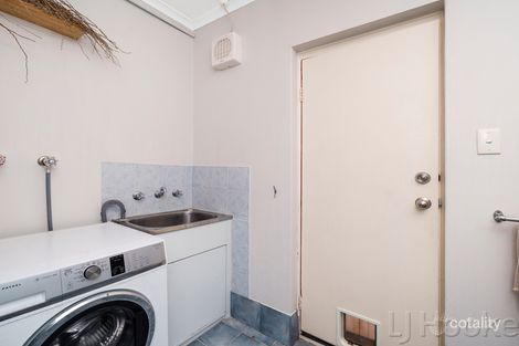 Property photo of 2/210 North Beach Drive Tuart Hill WA 6060