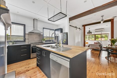 Property photo of 102A Stuart Street Mount Lofty QLD 4350