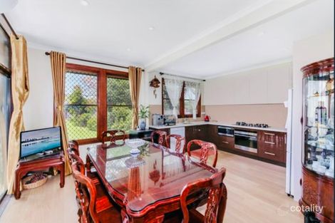 Property photo of 28 Cotswold Street Westmead NSW 2145