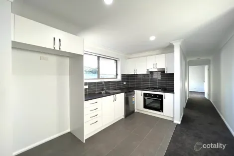 Property photo of 2/34 Leonora Crescent Kootingal NSW 2352