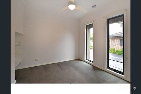 Property photo of 2/33 Second Avenue Box Hill North VIC 3129