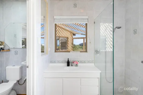 Property photo of 5 Third Avenue Burns Beach WA 6028