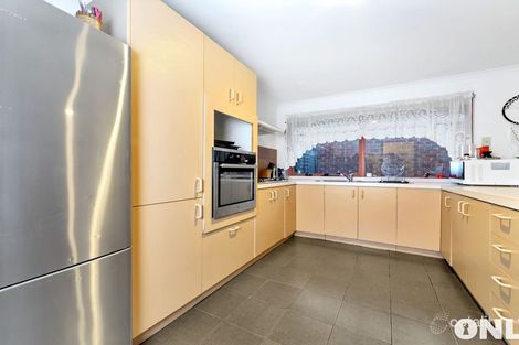 Property photo of 25 Clarendon Street Cranbourne VIC 3977