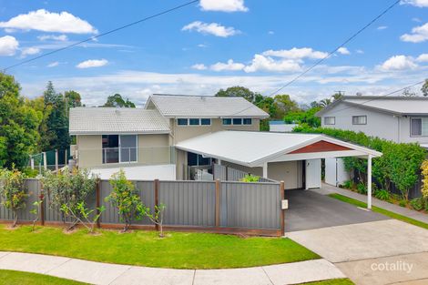 4 Oscar Cres, Albany Creek, QLD 4035