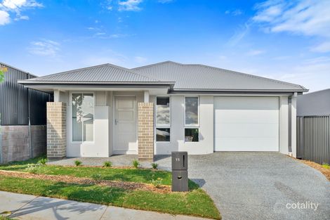 11 Wallaman St, South Ripley, QLD 4306