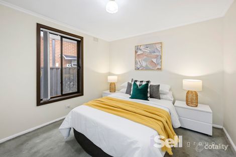 Property photo of 42 Emerald Drive Springvale VIC 3171