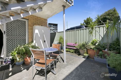 Property photo of 2/6 High Street Southport QLD 4215