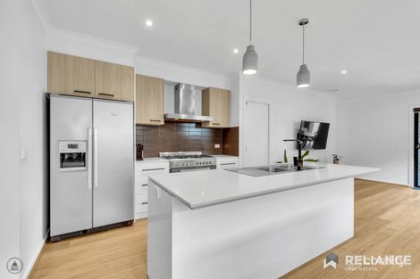 Property photo of 16 Native Way Kurunjang VIC 3337