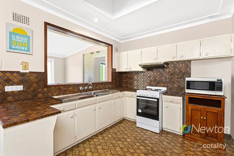 Property photo of 3 Forbes Crescent Engadine NSW 2233