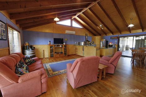 Property photo of 11 Bruce Street Torquay QLD 4655