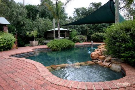 Property photo of 4 Albert Road Lesmurdie WA 6076