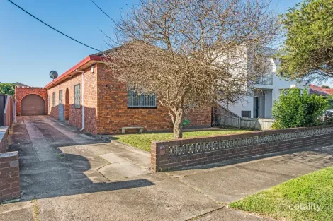 47 Kitchener Ave, Earlwood, NSW 2206