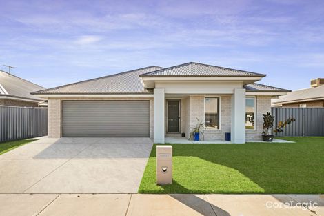 Property photo of 16 Anglesey Way Thurgoona NSW 2640