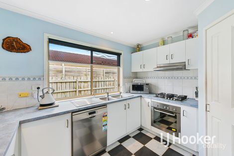 Property photo of 98 Central Road Hampton Park VIC 3976