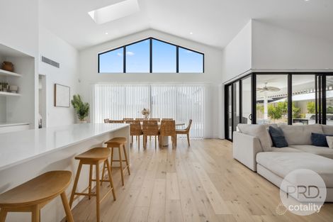 Property photo of 11 Willie Ploma Place Gobbagombalin NSW 2650