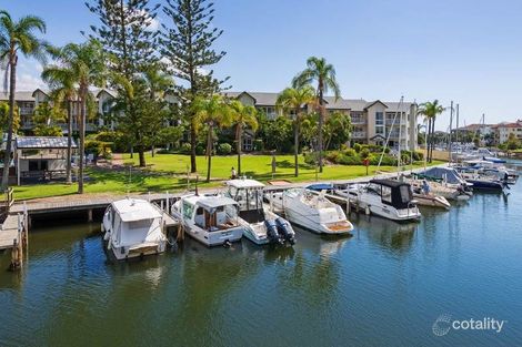 13/37 Bayview St, Runaway Bay, QLD 4216