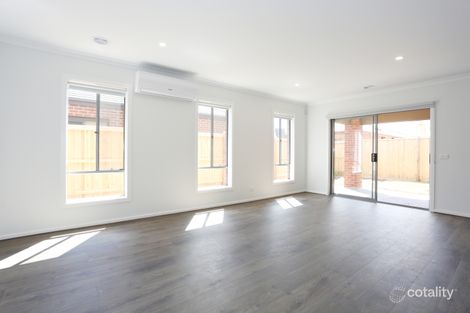 Property photo of 4 Louisville Drive Thornhill Park VIC 3335