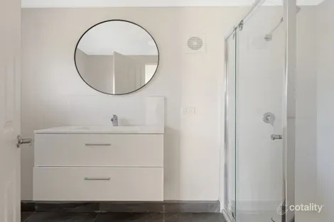 Property photo of 25 Caringa Street Urangan QLD 4655