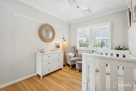 Property photo of 32 Andrews Avenue Reservoir VIC 3073