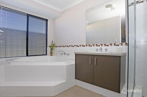 Property photo of 3 Skye Place Banksia Grove WA 6031