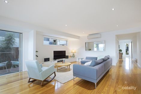 Property photo of 37 Coastside Drive Armstrong Creek VIC 3217