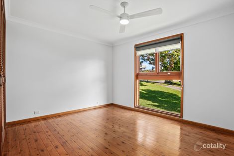 Property photo of 2 Theile Place Mount Warrigal NSW 2528
