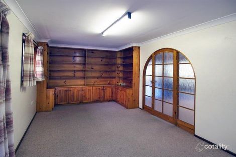 Property photo of 36 Railway Terrace Crows Nest QLD 4355