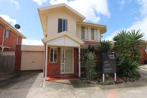 Property photo of 21 Pace Circuit South Morang VIC 3752