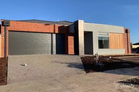 30 Mervyn Way, Mambourin, VIC 3024