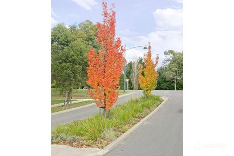 9 Coach House Bvd, Woodend, VIC 3442