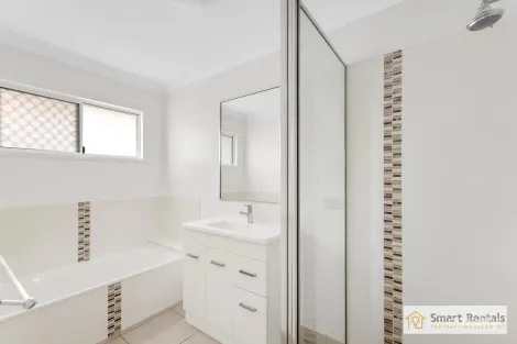 Property photo of 90 Riveredge Boulevard Oonoonba QLD 4811