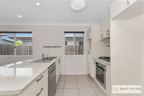 Property photo of 90 Riveredge Boulevard Oonoonba QLD 4811