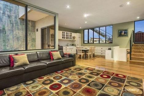 Property photo of 4 Raglan Street North Melbourne VIC 3051