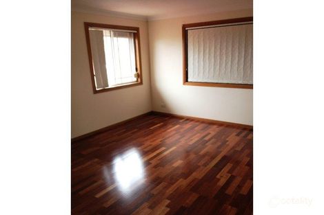 Property photo of 17 Emu Avenue Hinchinbrook NSW 2168