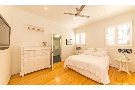 Property photo of 32 Beaconsfield Terrace The Range QLD 4700
