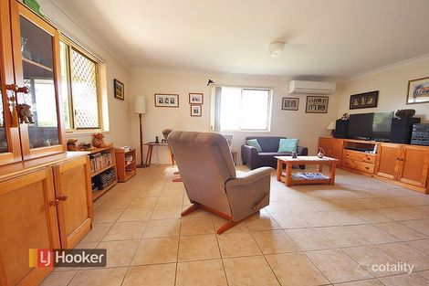 Property photo of 19 Macarthur Drive Kallangur QLD 4503