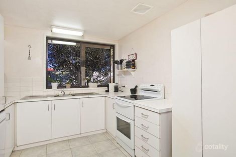 2 Aldcorn Pl, Charnwood, ACT 2615