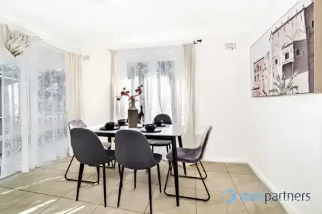 Property photo of 186 Captain Cook Drive Willmot NSW 2770