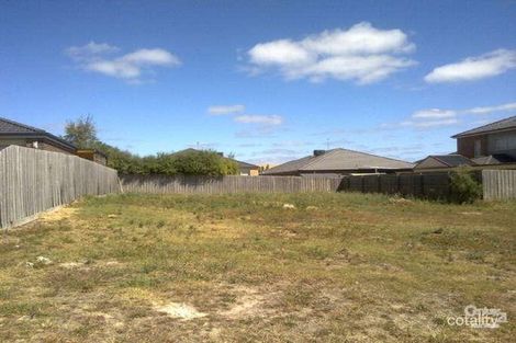 Property photo of 8 Wagtail Court Narre Warren VIC 3805