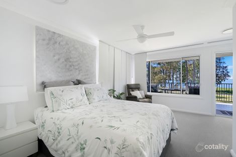 Property photo of 41 Lakedge Avenue Berkeley Vale NSW 2261